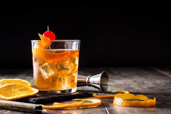 Old Fashioned recipe with Bulleit Bourbon; cocktails with Buffalo Trace whiskey